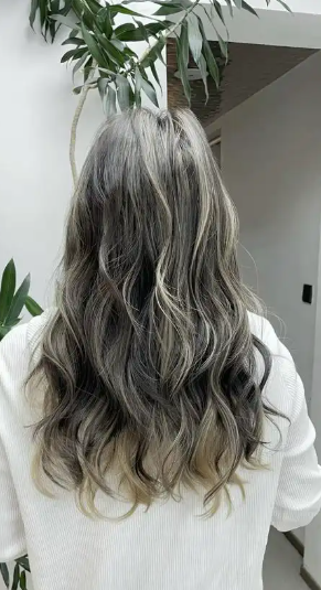 The Ultimate Guide to Safe Hair Dyeing: Prep, Process & Aftercare